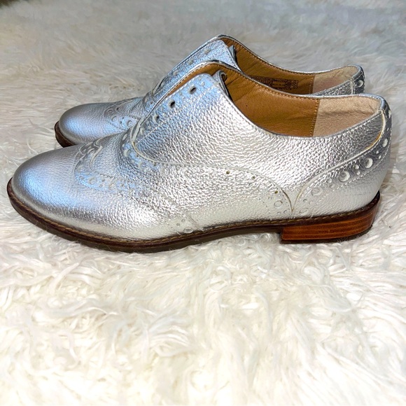 Sold Mercari Vionic Wise Hadley Silver Oxford Shoes size 6.5 - Picture 7 of 14